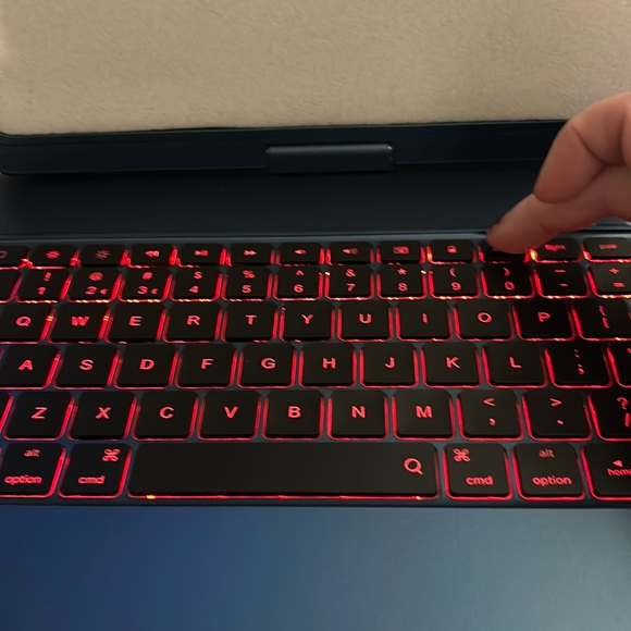 typecase iPad Flexbook Wireless Backlit Keyboard Case(10.9”, 2022), 360°NIB - Picture 17 of 17